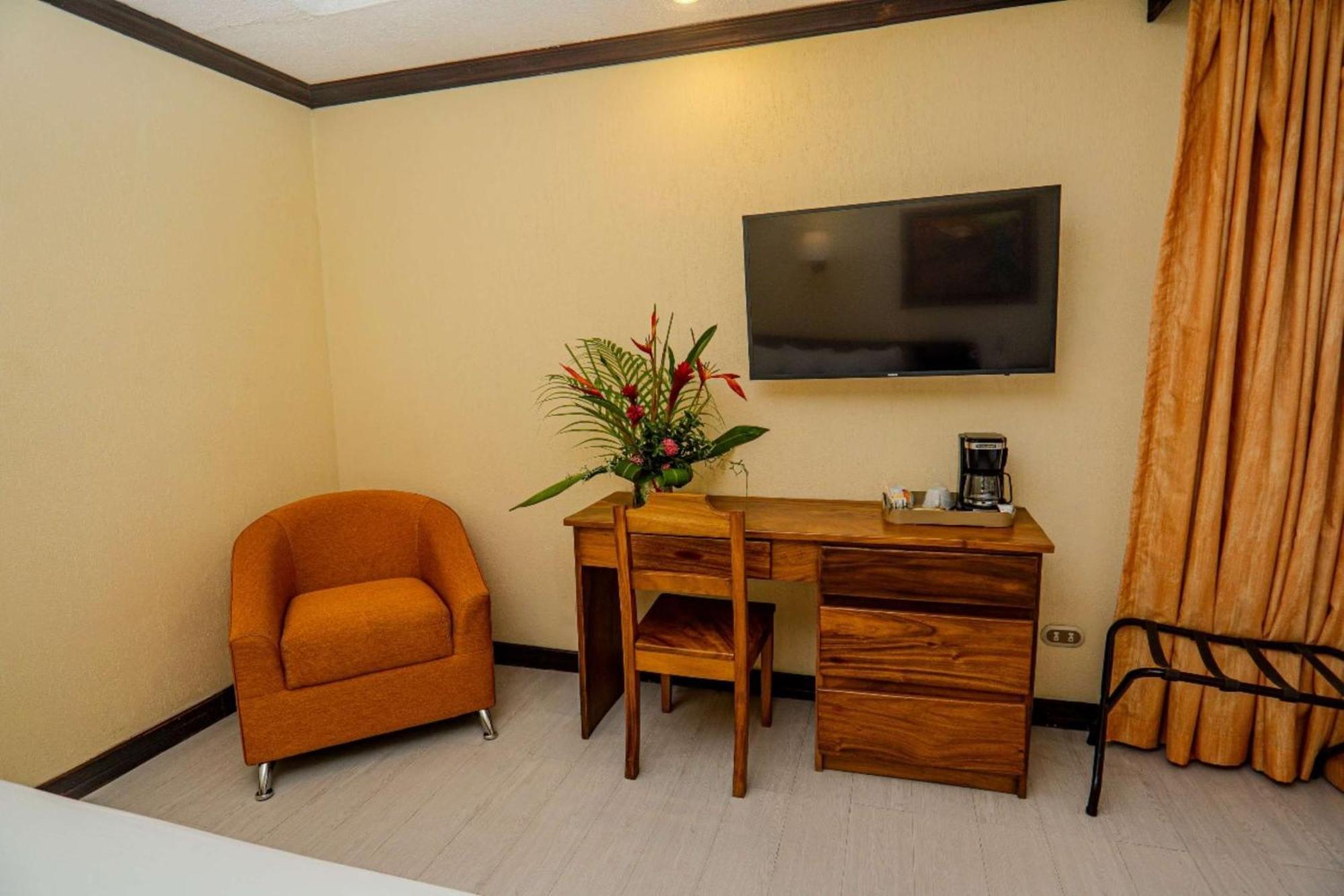 Best Western Hotel & Casino Kamuk Manuel Antonio Zewnętrze zdjęcie